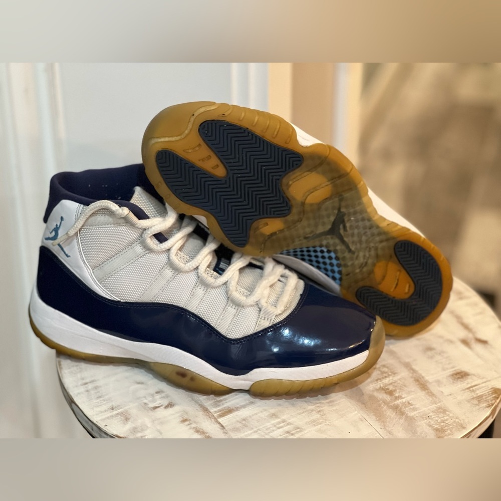 Nike Air Jordan 11 Retro UNC Win Like ‘82 Basketball Sneakers Size 11.5
